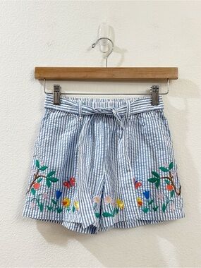 Mini Boden Girls' Embroidered Easter Tie Waist Seersucker‎ Shorts Size 9Y